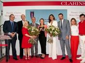 Premio Clarins Mujer Dinamizante Donativo Aldeas Infantiles 2016