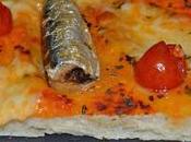 Pizza sardinillas tomates cherry perlas mozarella