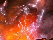 Erupción volcán Shinmoedake