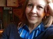 Pantalón lona, sudadero gris