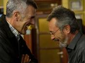 ciudadano ilustre: fantasmas pasado atacan escritor