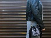 Vestido gris bajo desflecado