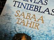 Reseña “Una antorcha tinieblas” Sabaa Tahir