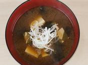 Recetas japonesas: Como preparar Sopa Miso Tofu Wakame Taka Sasaki