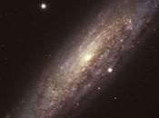 galaxia espiral trenzada