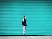 Lone estrena your light