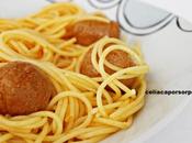 Espaguetis albóndigas