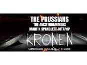 Kronen aterriza Sala Alive