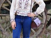 Embroidery blouse