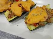 Calabacín relleno verdura carne bechamel azafrán