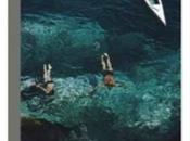 ‘Agua salada’, Simmons, sido calificada como “pequeña obra maestra” para