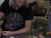 ¿PUEDE GRUPO ROCK SOBREVIVIR MUERTE ESTRELLA? Hace unos días guitarrista Queen, Brian May, presentó versión juego Monopoly gira torno histórico grupo; también intentado imposible: Queen Freddy Merc...