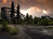 ‘Abandoned: Hauntingly Beautiful Deserted Theme Parks’ Seph Lawless, parques atracciones también pueden miedo