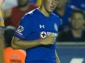 Santiago Jiménez debuta partido oficial