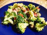 Ensalada brócoli crudo (versión vegana baja grasas)