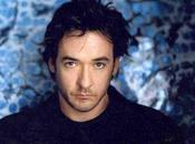 John Cusack protagonizará Dictablanda