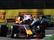 Horner quiere retener Ricciardo hasta 2020, Wolff responde Helmut Marko