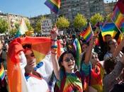 Primer desfile orgullo LGBT Kosovo