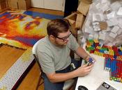 Construyó mosaico miles cubos Rubik