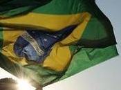 Brasil: país rumbo naufragio”