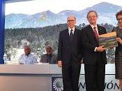 Fundación Popular presenta libro Sierra”