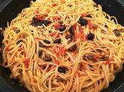 Espaguetis puttanesca