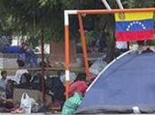 #Colombia comienza deportación #venezolanos acampaban #Cúcuta