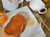 Torrijas salsa toffe