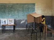 Haitianos acuden votar elecciones país