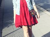 vestido color burdeos