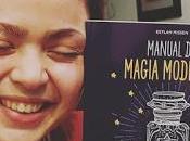 Brujitas tienen manos MANUAL MAGIA MODERNA,...