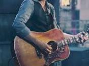 Quique gonzález detectives: vivo desde radio station"