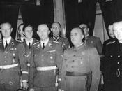 Durante dictadura, Franco concedió títulos nobiliarios permanecen vigentes.