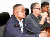 llama estar activos trayectoria tormenta Kirk.