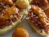 Patatas rellenas bravas