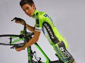 ciclista profesional Andrea Manfredi muerte accidente avión
