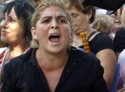 Fuerte protesta opositores cubanos frente estación policía Habana