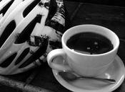 ¿Por ciclistas beben mucho café? ¿Beber café bueno?