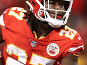 Chiefs cortan Kareem Hunt tras video donde golpea mujer