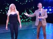 Vince McMahon anuncia Charlotte Flair Ronda Rousey wrestlemania