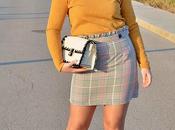 Cómo combinar falda cuadros