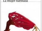 mujer habitada