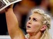 Charlotte flair roba cinturón mujeres SmackDown live