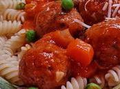 Macarrones albóndigas