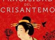 fragilidad crisantemo. José Vicente Alfaro.