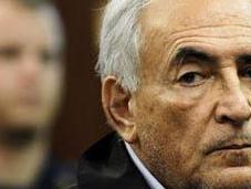 Economist: profundas implicancias políticas económicas caso Strauss-Kahn