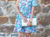 Vestido floral volantes