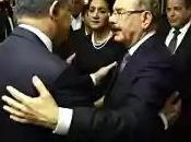 Danilo recibe pésame Leonel funeraria.