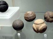 bolas neolíticas escocesas simetría poliédrica Edimburgo