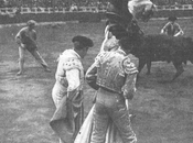 1917: «Veneno» picando cuarto tarde Plaza Toros Cuatro Caminos